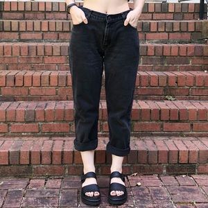 Vintage High Waisted Black Mom Jeans